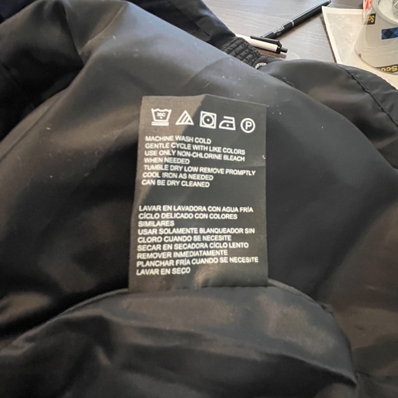 Weatherproof Women's vest Button up Black with Pockets Size L New with Tags - Picture 11 of 11